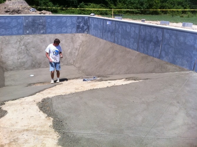 in ground swimming pool installation